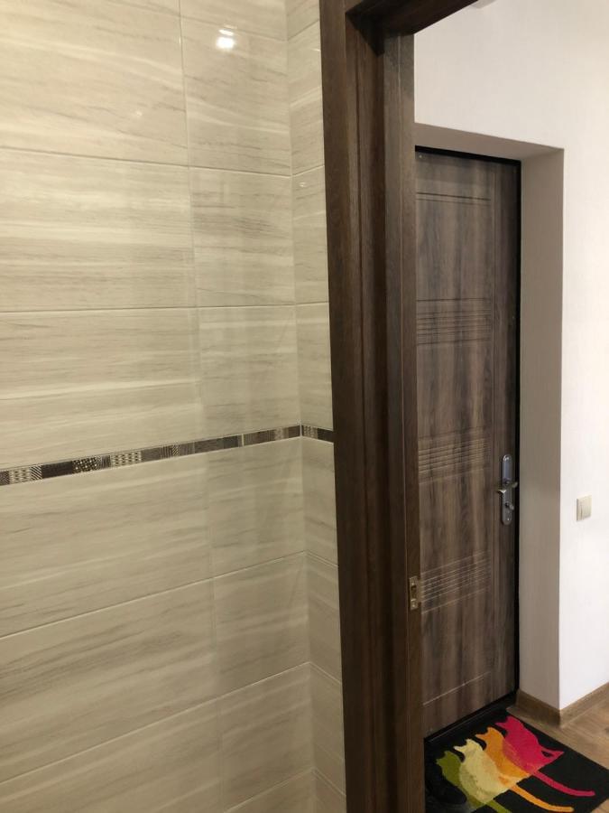 Квартира С Двумя Комнатами В Ж/К Атлант นิปโปร ภายนอก รูปภาพ